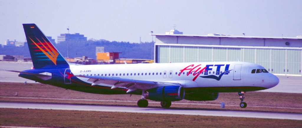 oder hier D-AAMS. Es gab aber auch noch D-AFRO.