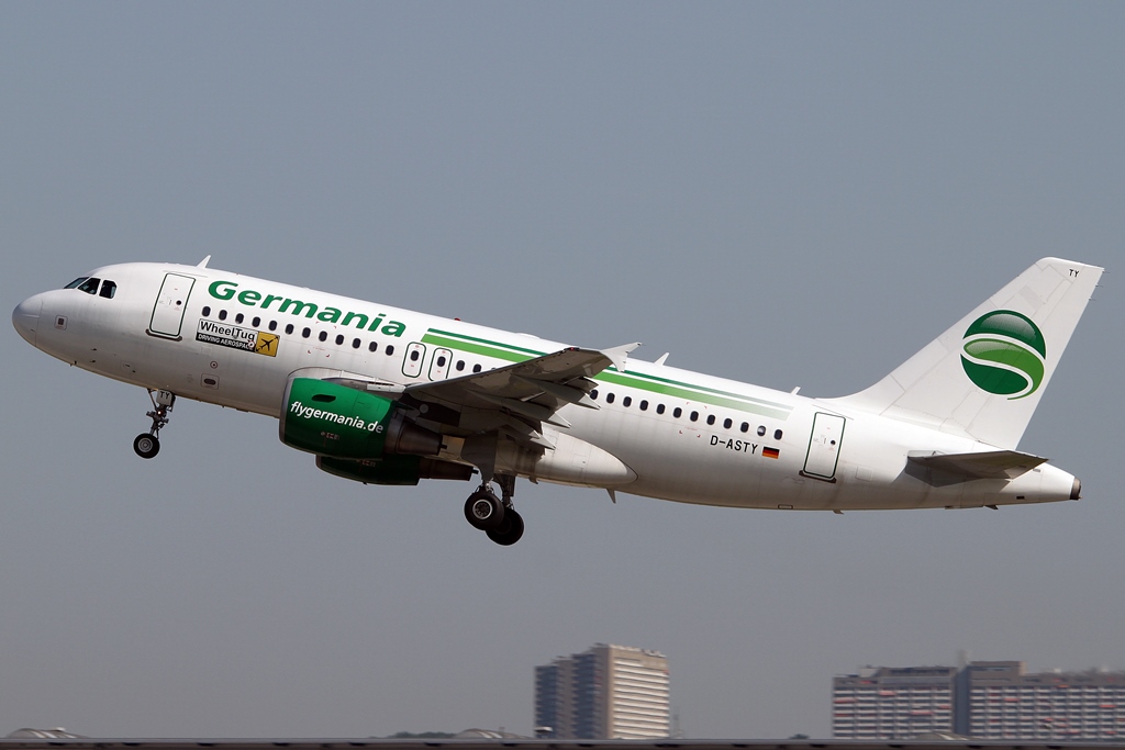 Germania Airbus A319-112 D-ASTY