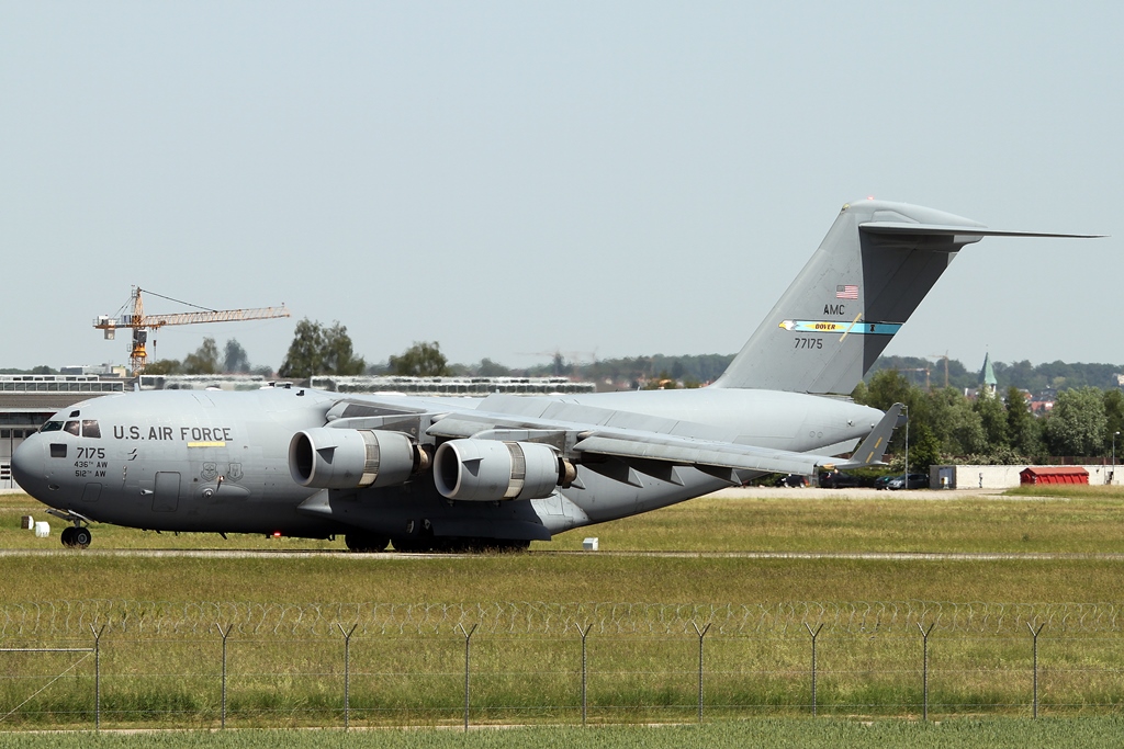 USA - Air Force Boeing C-17A Globemaster III 07-7175