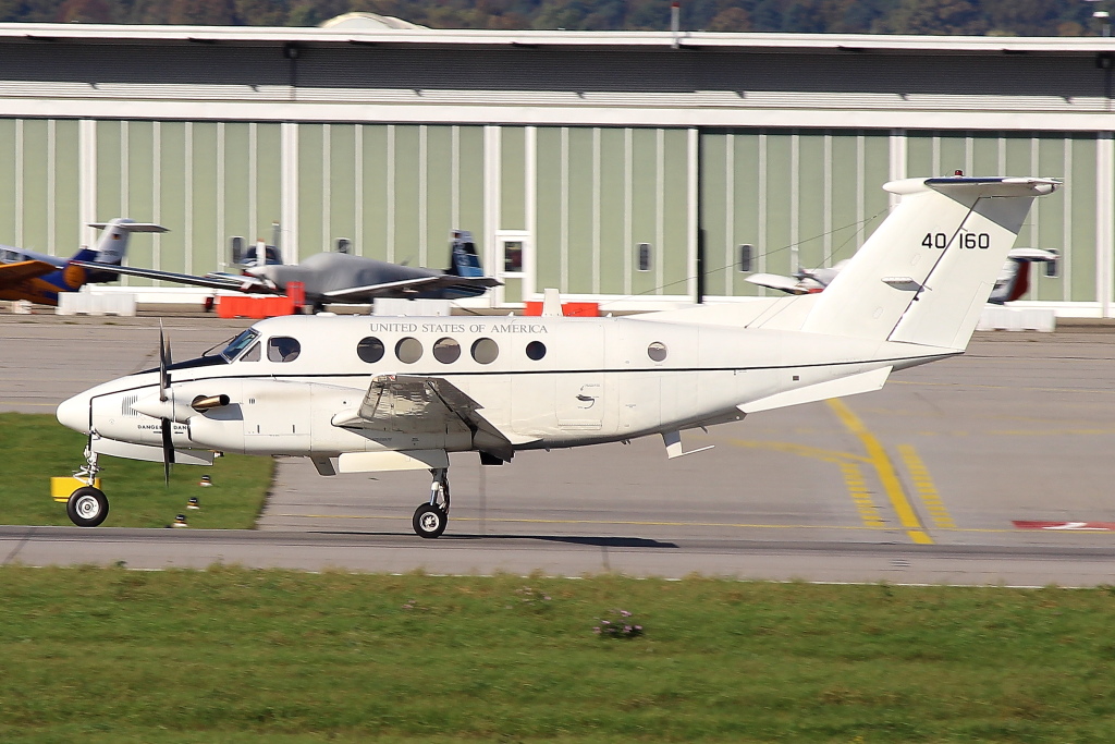 UNITED STATES (40 160)