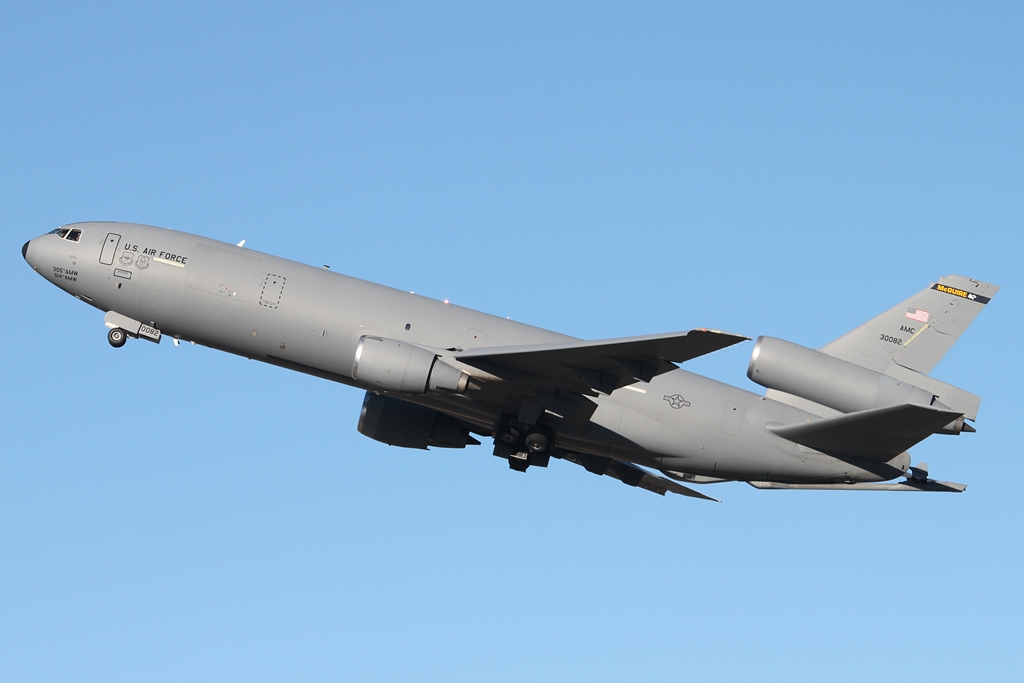 USA - Air Force McDonnell Douglas KC-10A Extender (DC-10-30CF) 83-0082