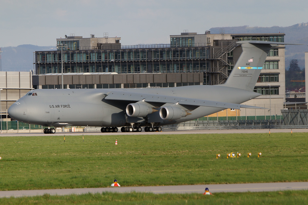 US Air Force, Lockheed Galaxy C-5M Super Galaxy, 87-0040, Dover