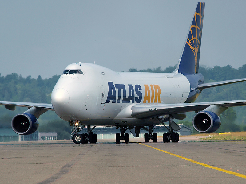 Atlas Air Boeing 747-47U(FSCD)-2.jpg