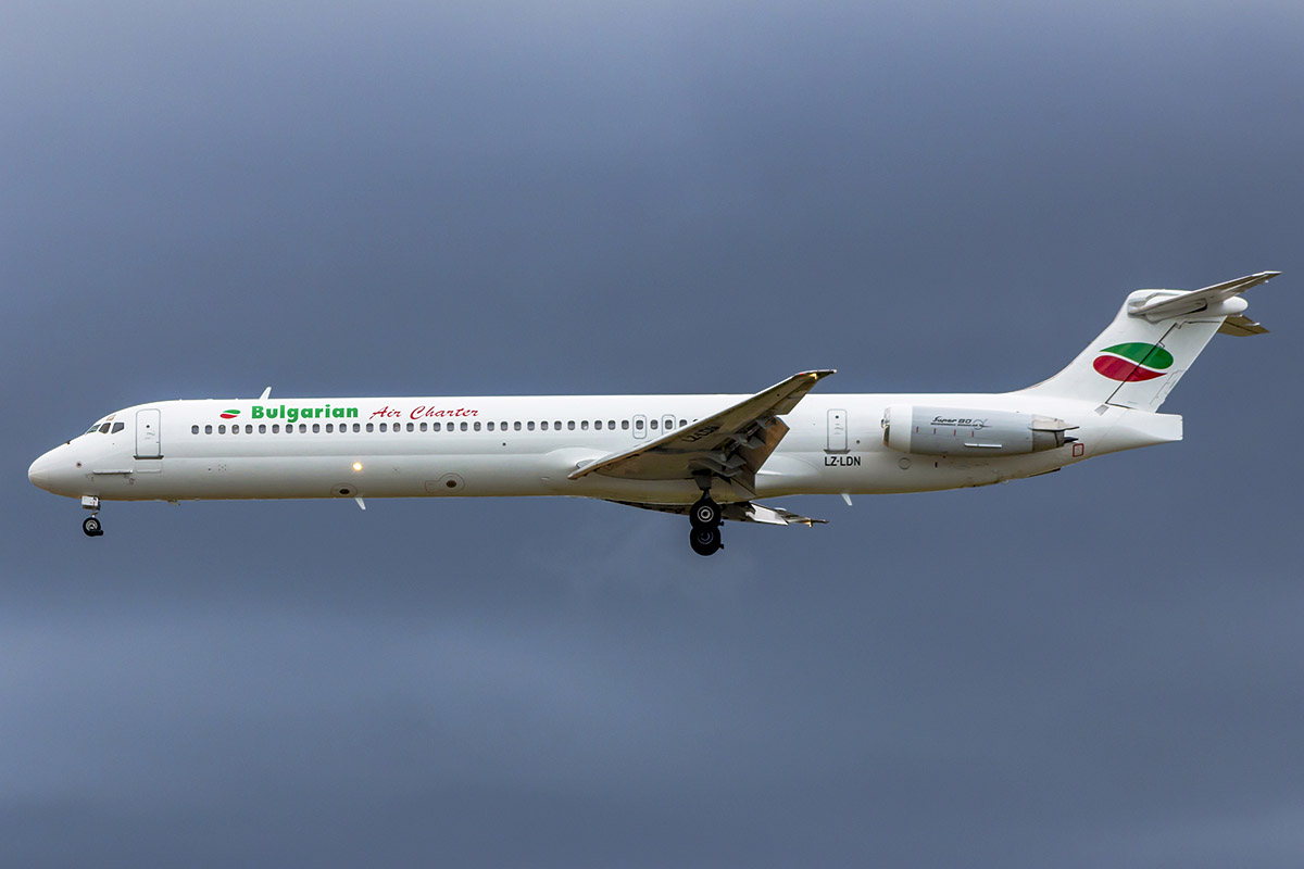 LZ-LDN, Bulgarian Air Charter, McDonnell Douglas MD-82