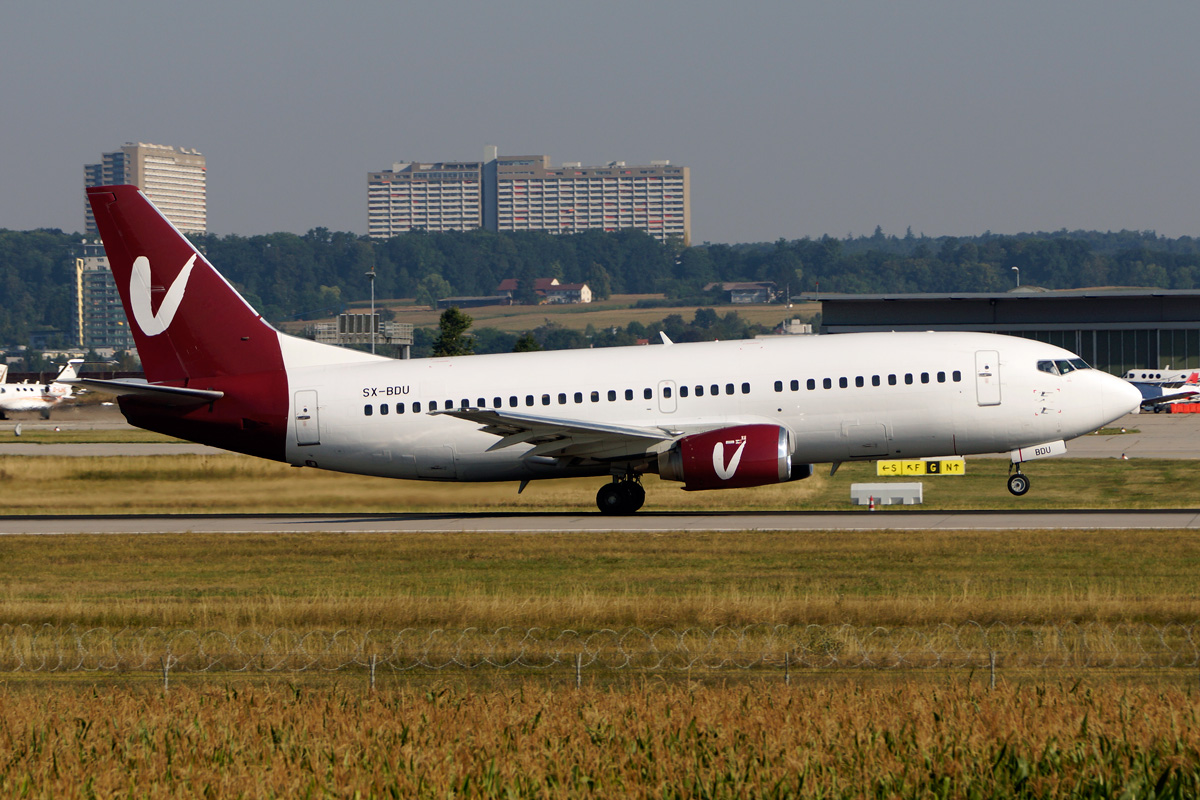 SX-BDU Aerovista Boeing 737-33R
