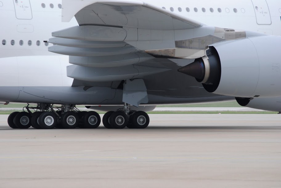 380_Fahrwerk.JPG