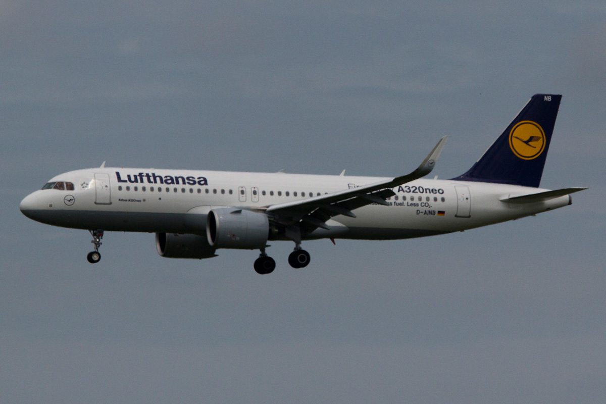 D-AINB - Lufthansa  Airbus A320-271N - "First to fly A320neo"