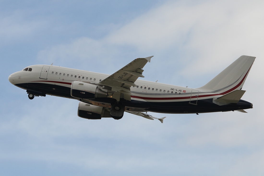 MJet Airbus A319-115X (CJ) OE-LJG