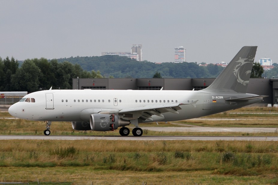 DC Aviation Airbus A319-115X (CJ) D-ACBN