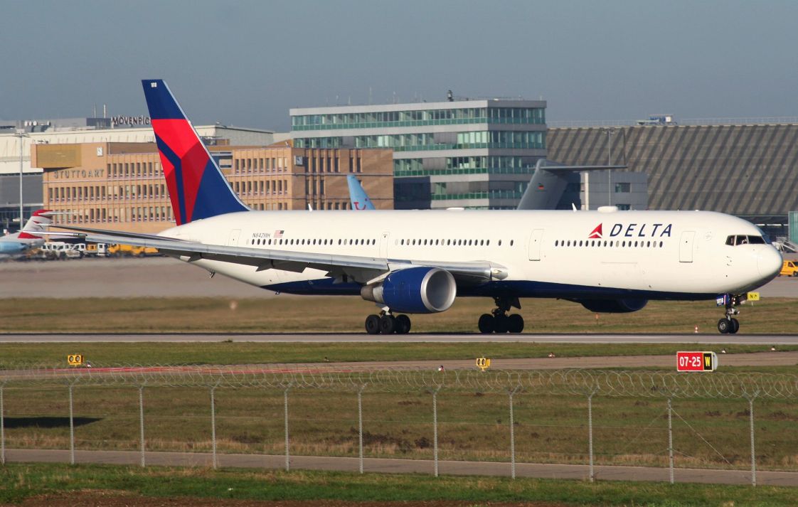 Delta Airlines/Boeing 767-432(ER)/N842MH