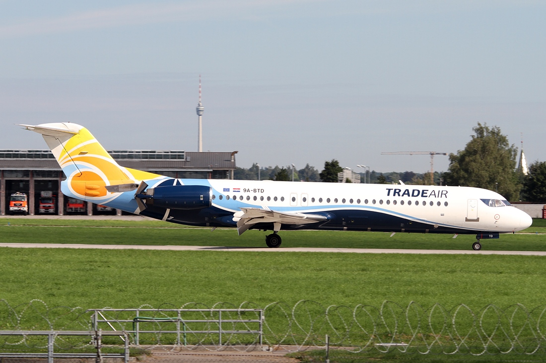 Trade Air Fokker 100 9A-BTD