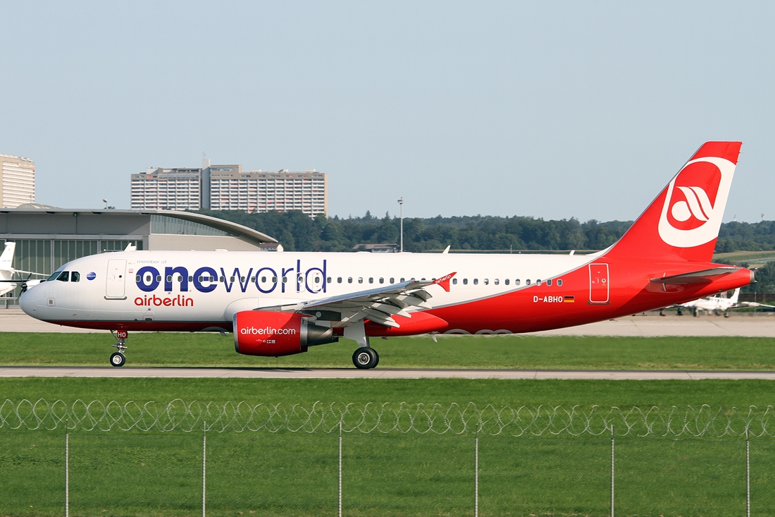 Air Berlin Airbus A320-214 D-ABHO