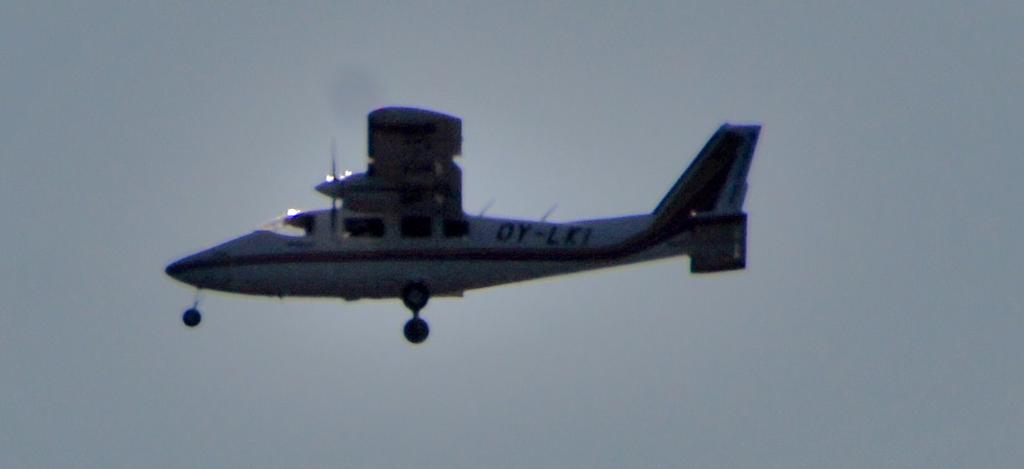Partenavia PC 68 Reg. OY-LKI<br />Anflug ILULISSAT