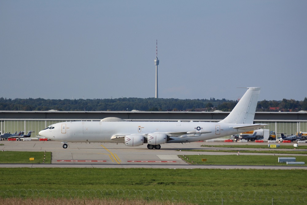 US Navy Boeing E-6 (B707)