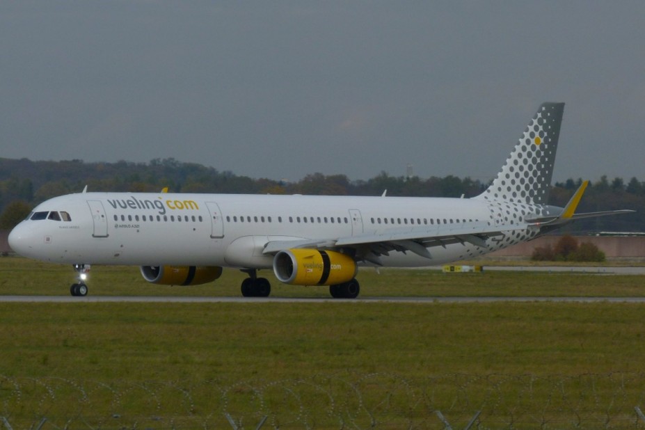 EC-MQL.     A321-231