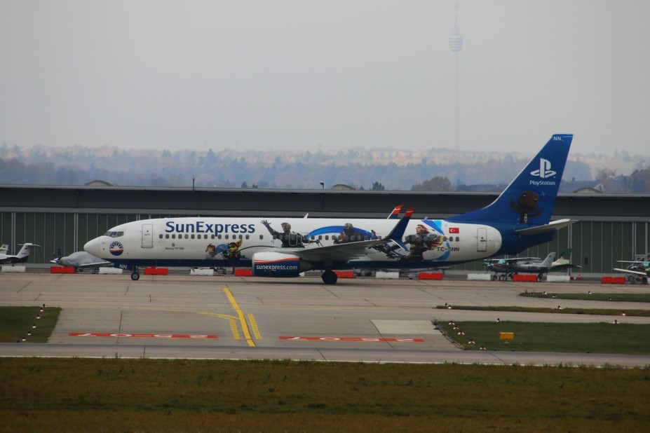 TC-SNN SunExpress Boeing 737-800