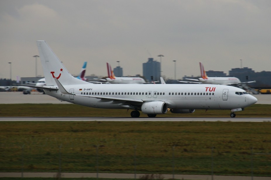 D-AHFV TUIfly Boeing 737-800