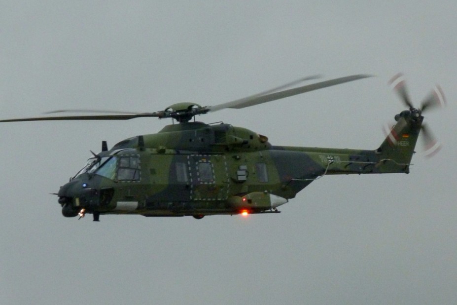 79+13.JPG (645.26 KiB) 2761 mal betrachtet 79+13. NH90 TTH. HEER