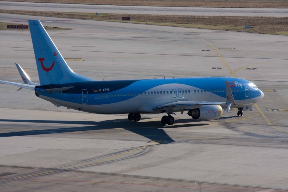 IMG_0198.jpg (611.07 KiB) 4952 mal betrachtet Boing 737-800 D-ATUE