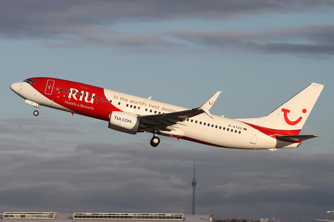 TUIfly  Boeing 737-8K5 D-ATUZ