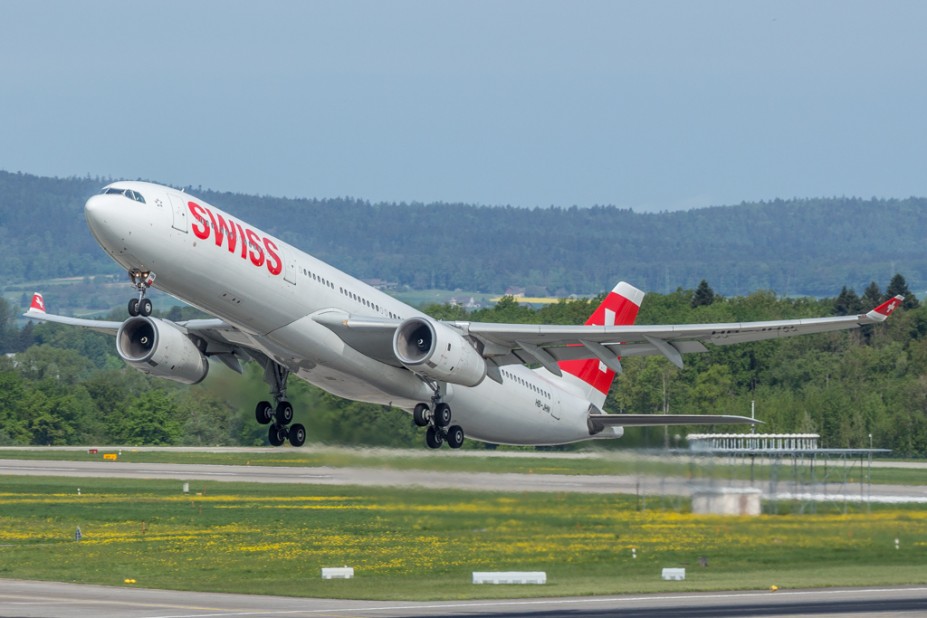 IMG_8581.jpg (523.57 KiB) 3809 mal betrachtet Swiss Airbus A330-343 HB-JHN