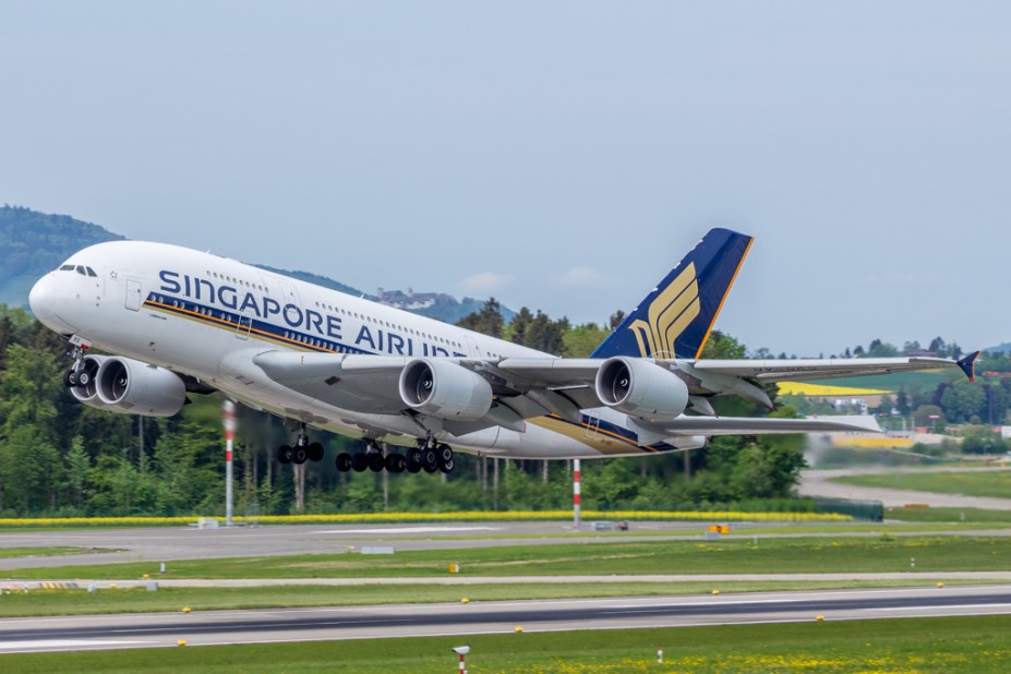 Singapore Airlines Airbus A380-841 9V-SKS