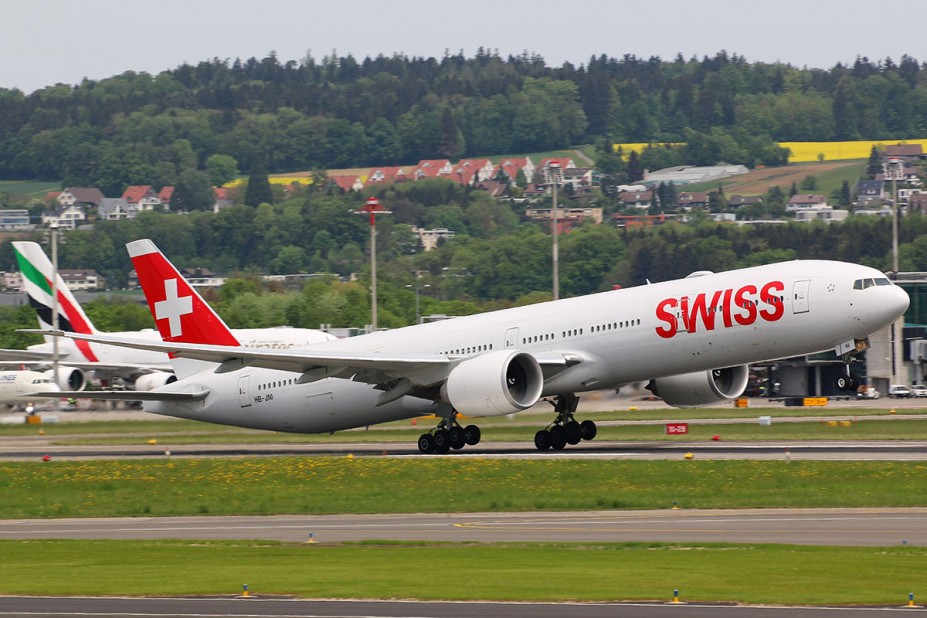 HB-JNI.jpg (507.76 KiB) 3337 mal betrachtet HB-JNI.jpg