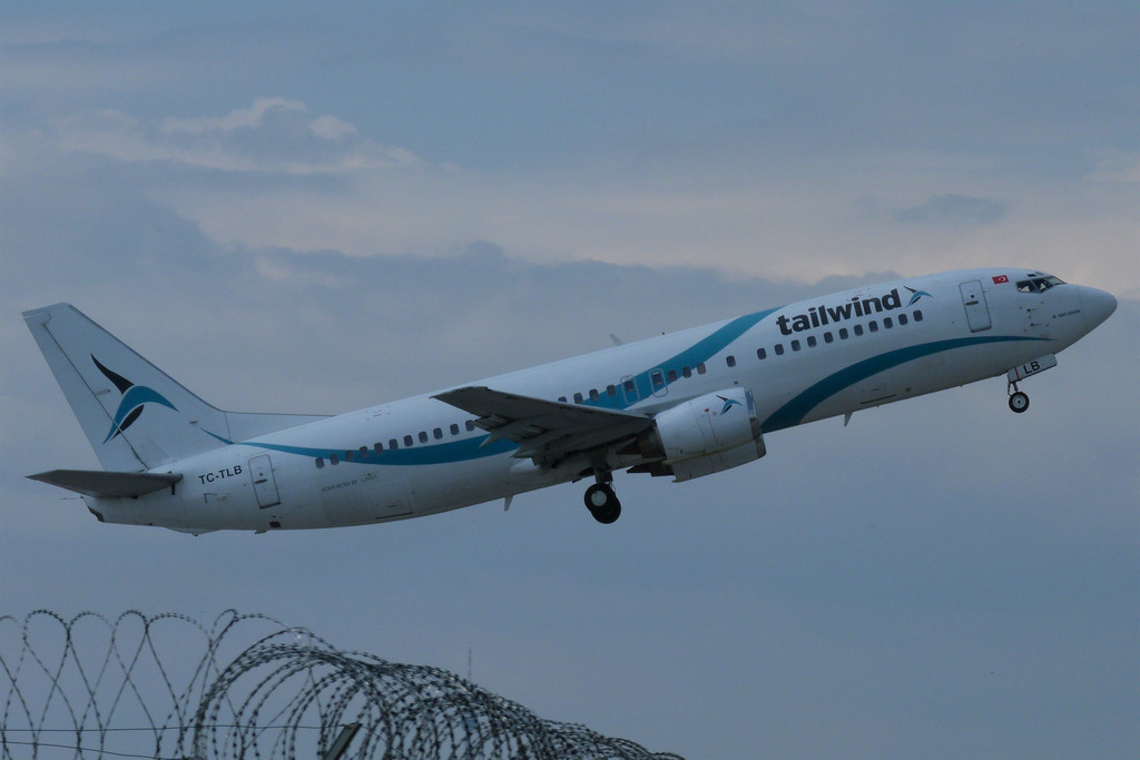 TC-TLB   737-4Q8    Tailwind Airlines