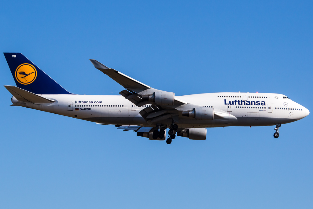 Lufthansa / D-ABVU / Boeing 747-430