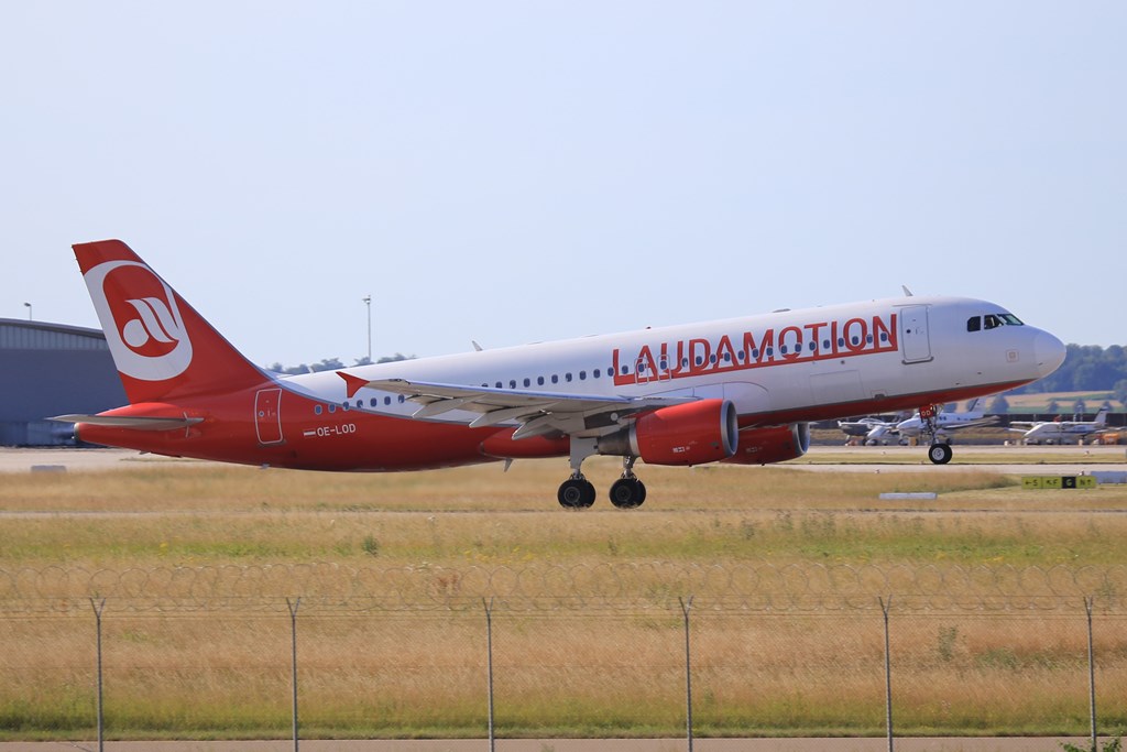 Laudamotion - Airbus 320-200