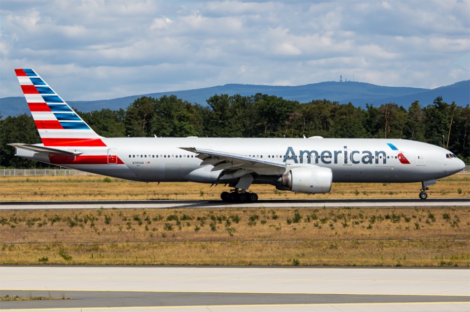American / N789AN / Boeing 777-223(ER)