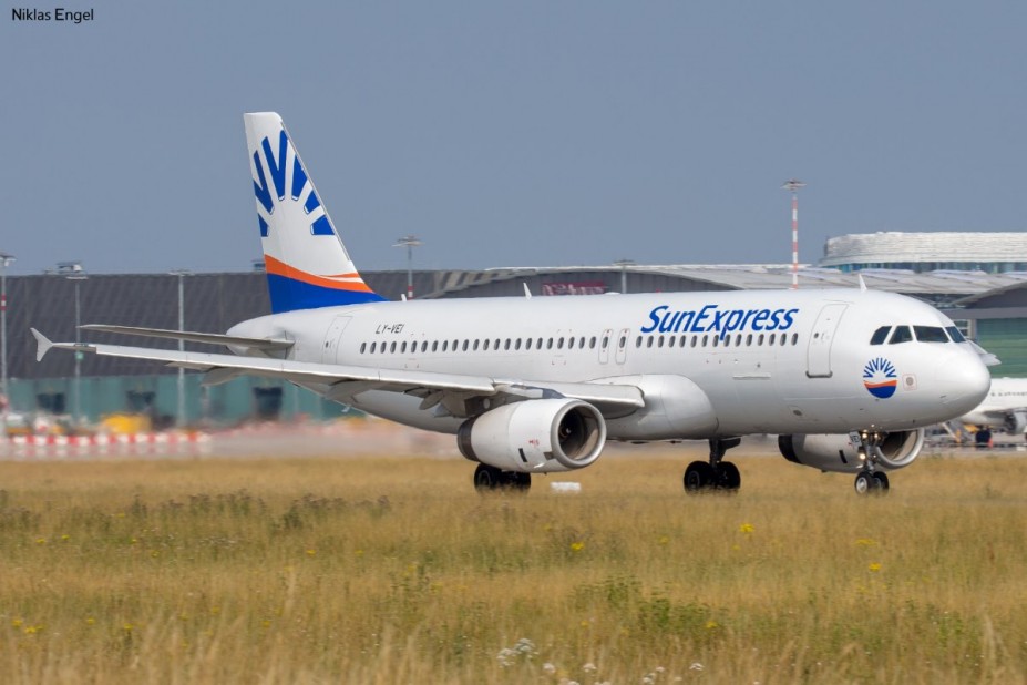 IMG_4007.jpg (399.45 KiB) 6047 mal betrachtet IMG_4007.jpg