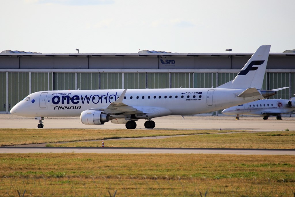 Finnair - Embraer ERJ-190<br />OH-LKN