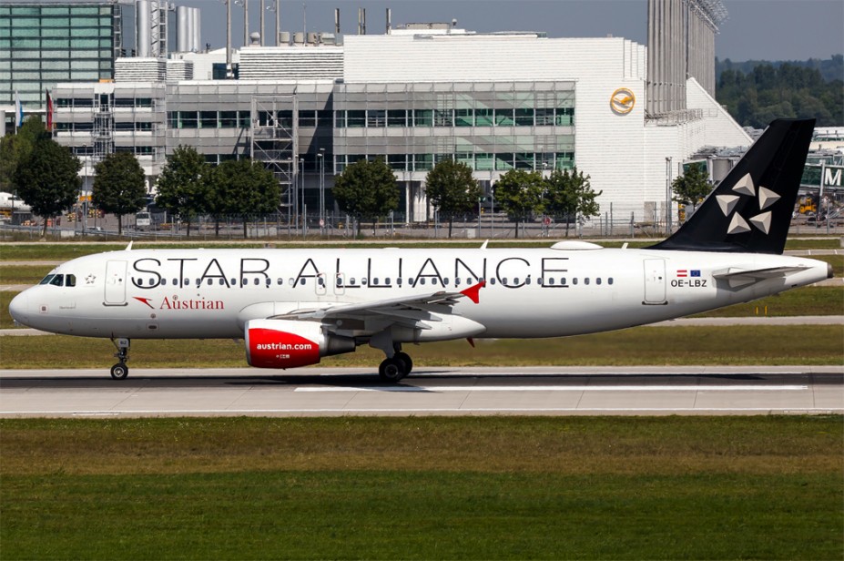 Austrian Airlines / OE-LBZ / Airbus A320-214