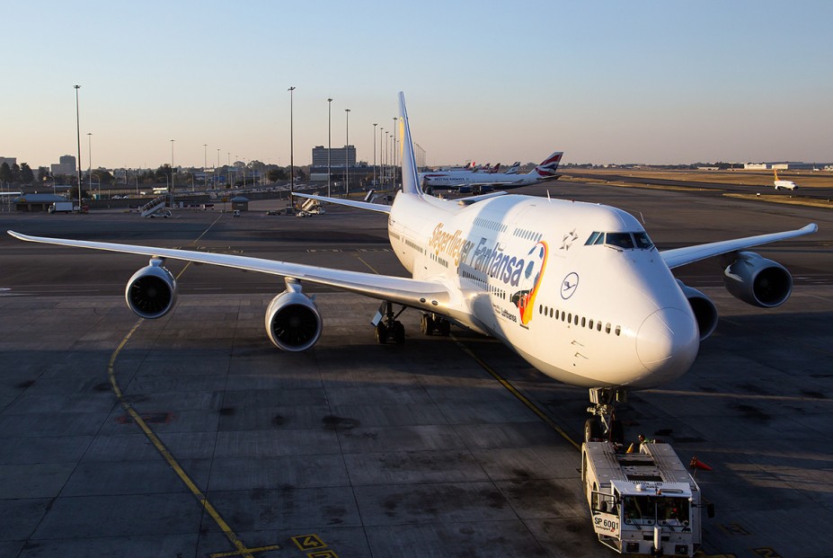 siegerflieger.jpg (665.8 KiB) 12540 mal betrachtet siegerflieger.jpg
