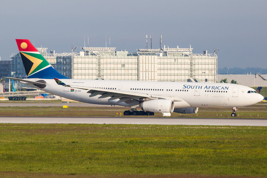 South African Airways / ZS-SXV / Airbus A330-243