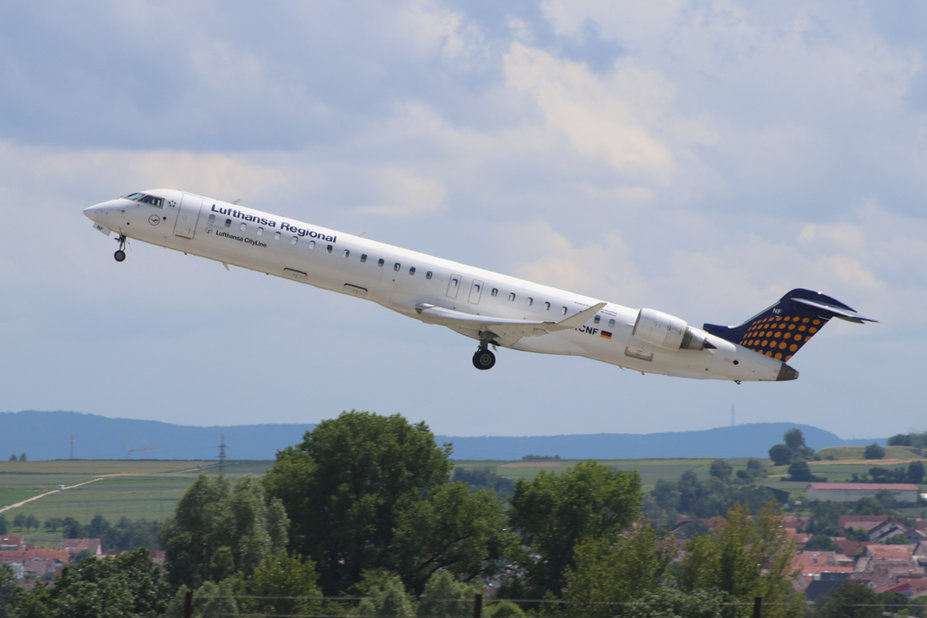 D-ACNF // Bombardier CRJ-900LR (9 Jahre alt) // Lufthansa // LH135 nach Frankfurt/Main