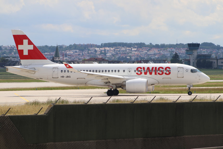 HB-JBG // Airbus A220-100 (2 Jahre alt) // Swiss // LX1168 aus Zürich