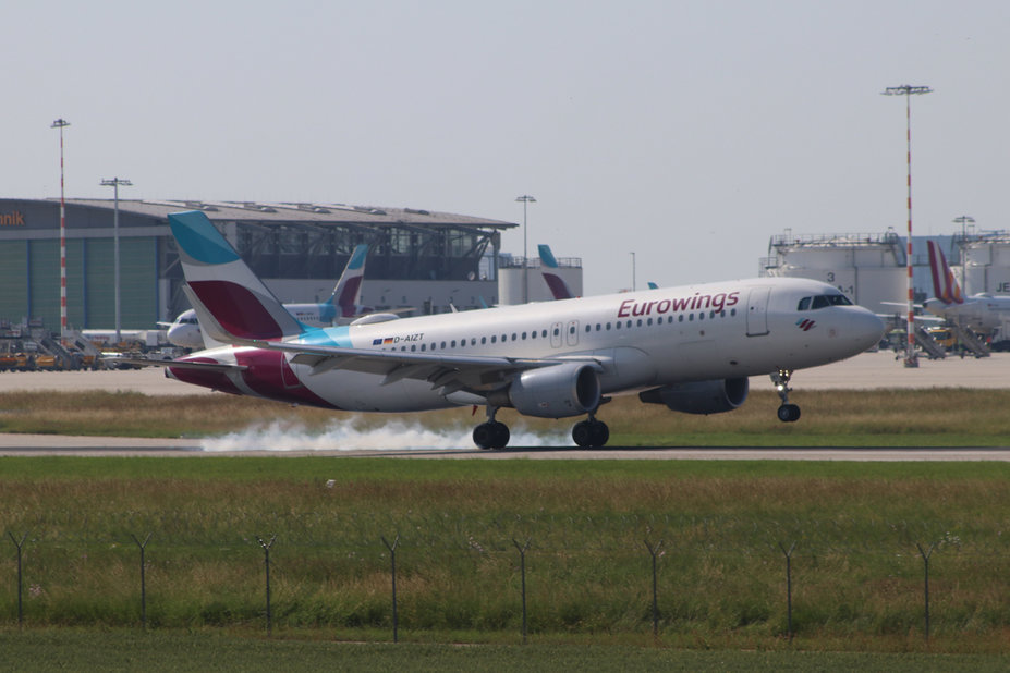 D-AIZT // Airbus A320-214 (6 Jahre alt) // Eurowings // EW2605 aus Lissabon