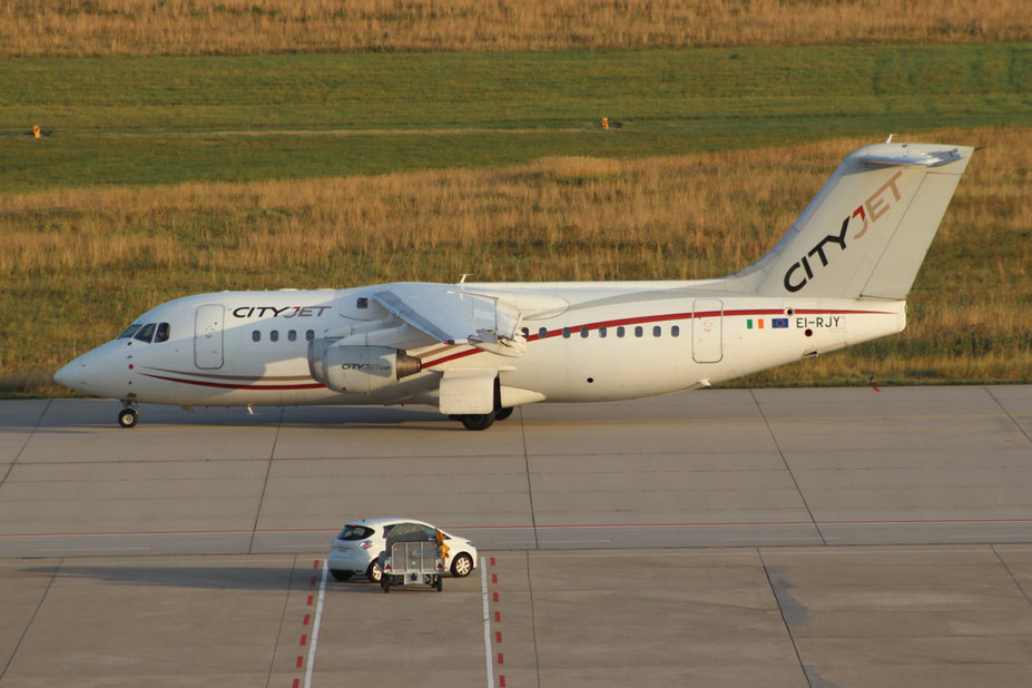 EI-RJY // Avro RJ85 (22 Jahre alt) // CityJet // AF1809 nach Paris