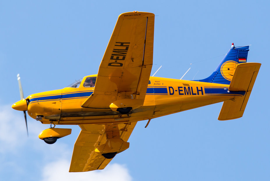 Aero-Beta Flight Training / D-EMLH / Piper PA-28-181 Archer II
