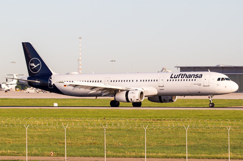 Lufthansa / D-AISQ / Airbus A321-231