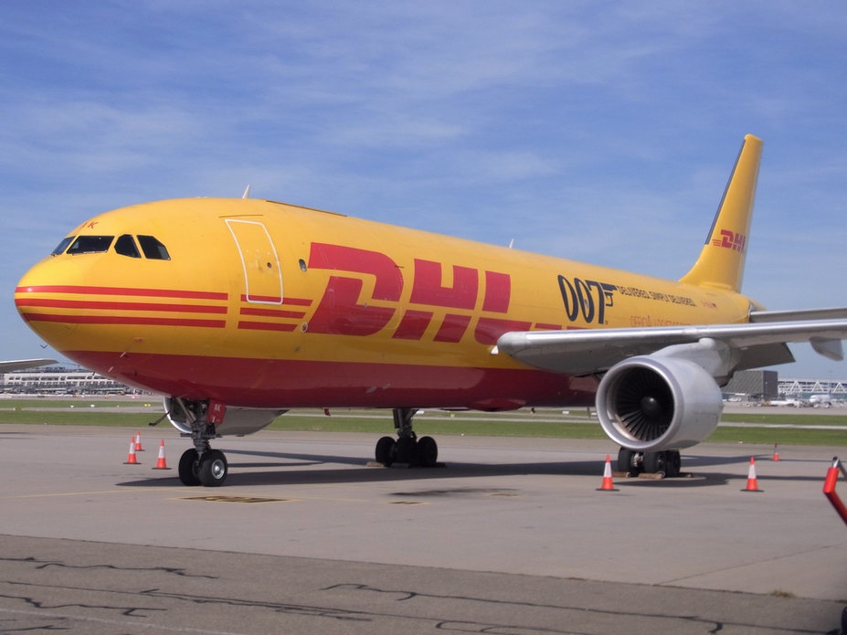 D-AEAK         A300B4        DHL