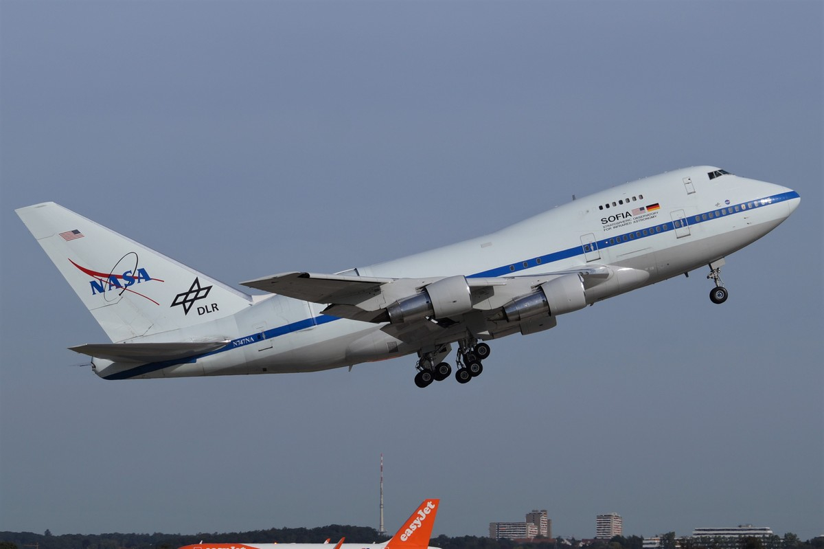 N747NA        747SP-21      NASA