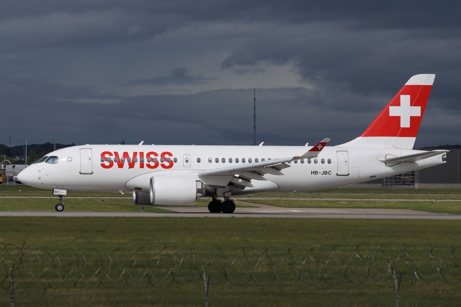 HB-JBC      A220-100       Swiss