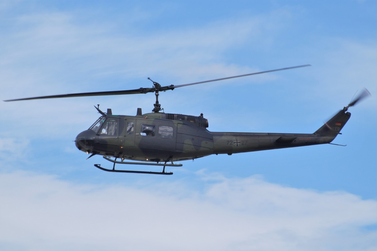 72+27         UH-1D        HEER