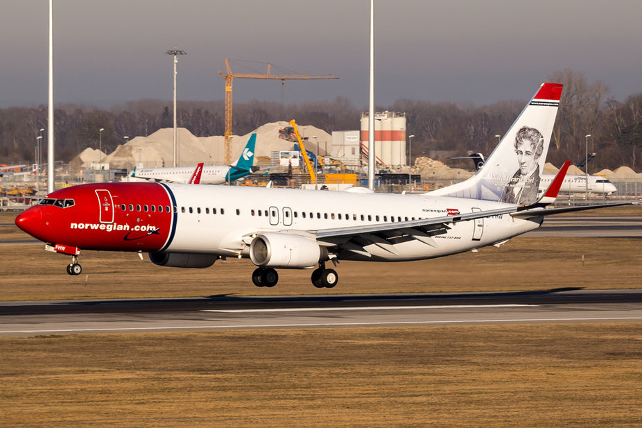 Norwegian / EI-FHW / Boeing 737-8JP