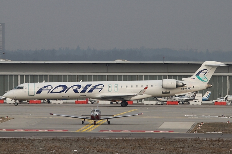 Adria Airways Canadair Regional Jet CRJ900