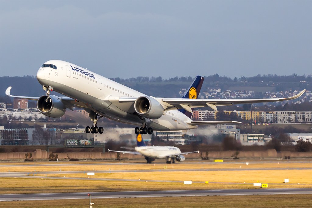 Lufthansa / D-AIXA / Airbus A350-941