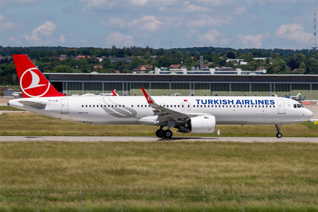 Turkish Airlines / TC-LSL / Airbus A321-271NX